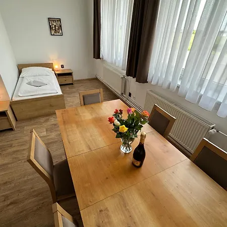 Guest house Raketa Bowling 3*