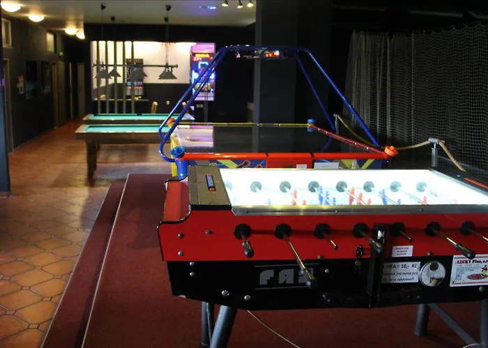Raketa Bowling Опава