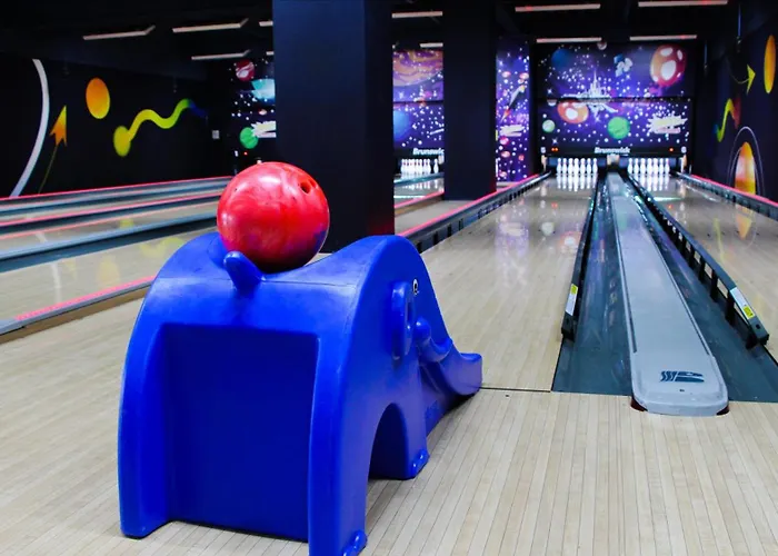 Raketa Bowling Гостевой дом Опава
